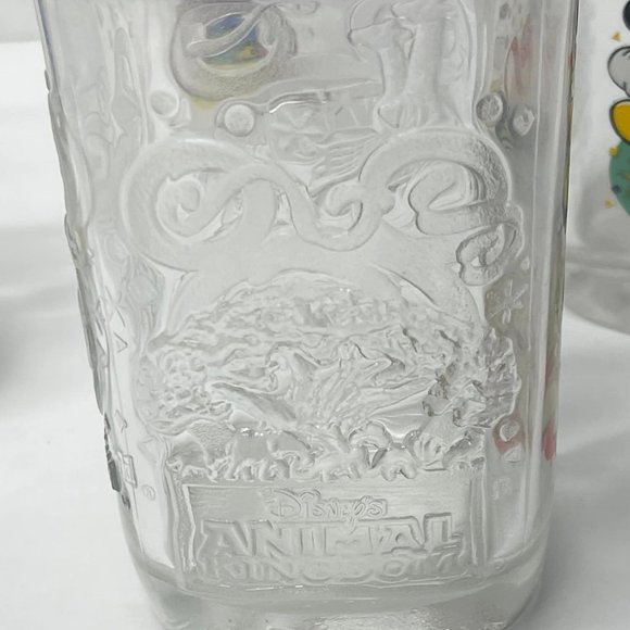 4 Glasses~ McDonalds Walt Disney World 2000 MAGIC KINGDOM ~ CELEBRATION~ - Picture 7 of 9